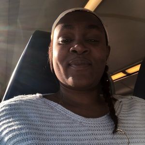 Meet your Posher, Shakiya